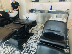 -ON STAR SALON