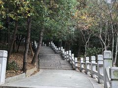 -灵岩山风景区