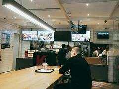 -肯德基(成山路地铁站店)