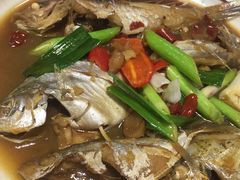 -鑫悦楼煎蟹·16年海鲜大排档