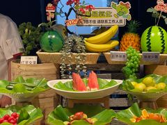 -涨巢·潮玩水疗局