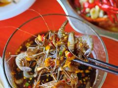 -丹水桥地锅鱼·翘嘴鲌·地方特色全鱼宴(丹江口大坝店)