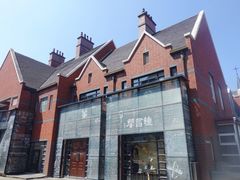 -钟书阁(松江泰晤士小镇店)