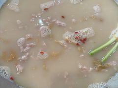 -老来福·非遗酸汤兔(凯旋路店)