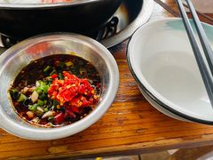 小米辣碟子-陈记泸州酸菜豆花火锅(建设路店)