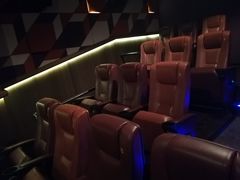 -英皇UA电影城(瑞虹天地月亮湾)