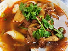 红烧牛肉刀削-华兴街自力面店