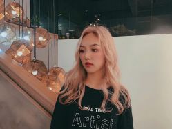 -罗亚帝·NASHOW纳秀形象设计