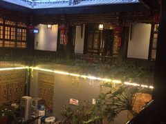 -蔼若春.传承三十年云南菜(金碧公园店)