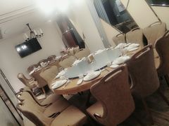 -雍沪里·沪湘融合菜( 康桥店)