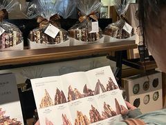 -Laderach 莱德拉(上海环贸iapm店)