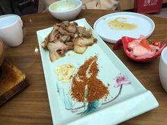 -有红鸡毛店·川菜(建设路店)