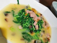 -金枝玉叶上海人家食府(三里河店)