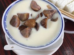 -周大娘牛乳(旧寨古村总店)