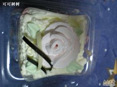 -红宝石·鲜奶小方·海派西点房(南丹店)