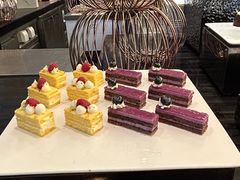 -圣丰索菲特·2 On 988 Café 自助餐厅