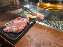 -肉甲韩国木炭烤肉(新壹街1店)
