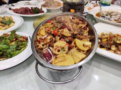 -鑫皇朝酒店(建设一路店)