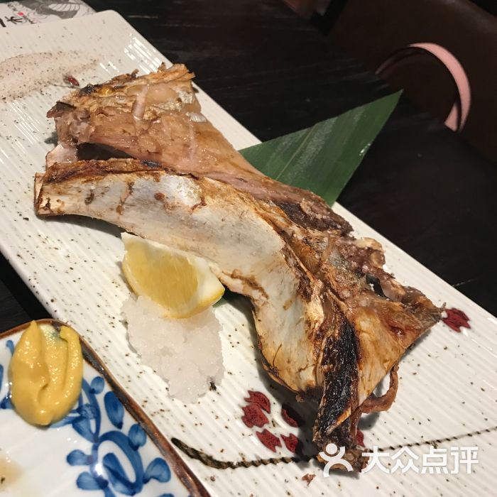 烤金枪鱼下巴