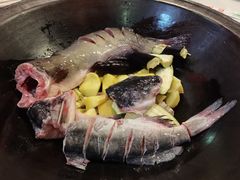 -王老六铁锅炖鱼(圣亚海洋店)