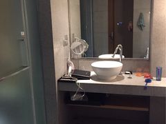 -广州卡丽酒店(大金钟路地铁站店)