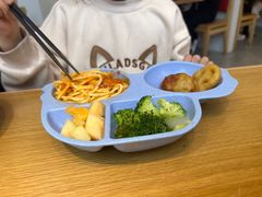 -蜜桃餐厅·伴山(绿宝广场店)