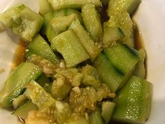 刀拍黄瓜-丰乐餐厅·始于1999·本地老字号