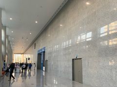 -上海跨国采购会展中心