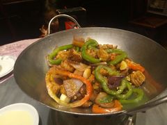 -蔼若春.传承三十年云南菜(金碧公园店)
