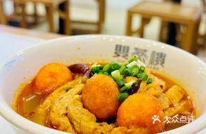 Bamboo-Shaped Tofu with Quail Eggs