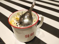冰淇淋打蛋-堂屋糖水店(愚园店)