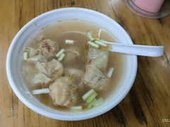 -小梁哥云吞面(黄贝岭店)