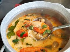 -大头虾越式风味餐厅(光明广场店)