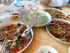 -杨三娘跷脚牛肉(羊子山西路店)