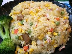 菠萝海鲜炒饭-雨林餐厅(长隆海洋王国店)