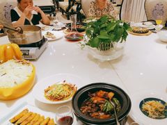 -沪华海鲜大酒楼(南汇店)