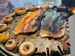 -草家酱蟹炭火烤肉店(珲春南路一店)