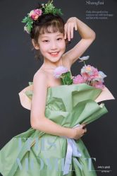 -小脚丫专业儿童摄影店