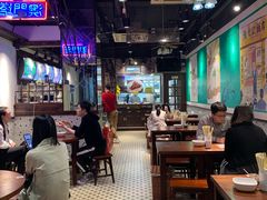 大堂-陈光记烧腊(长寿路店)