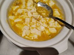 蟹粉豆腐-蝶园·装修中(BFC外滩金融中心店)