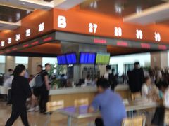 -上海市浦东新区市民中心-地面停车场
