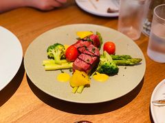 烤牛舌番茄菠萝辣椒浓缩黑醋-翠贝卡&Mama Kelly Brunch Coffee(河西店)