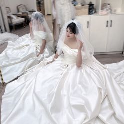 -不晚国际婚纱礼服