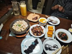 -东口码头·烧鸽子·鱼头泡饼·地方菜(金鹰悦城店)