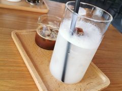 梅子冰美式-转山咖啡(松柏社区店)