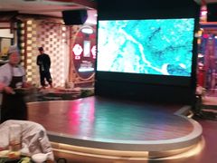 -小天鹅火锅·一线江景洪鼎旗舰店(洪崖洞店)