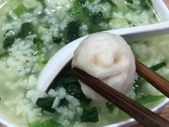 -吃不亏特色包子(三峡广场店)