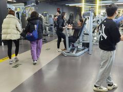 -超鹿运动(五四路恒力城店)