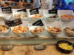 自助取餐区-怡咖啡海鲜自助餐厅(浦东香格里拉店)