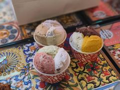 -LESCEDARS Brasserie Bistro香柏树